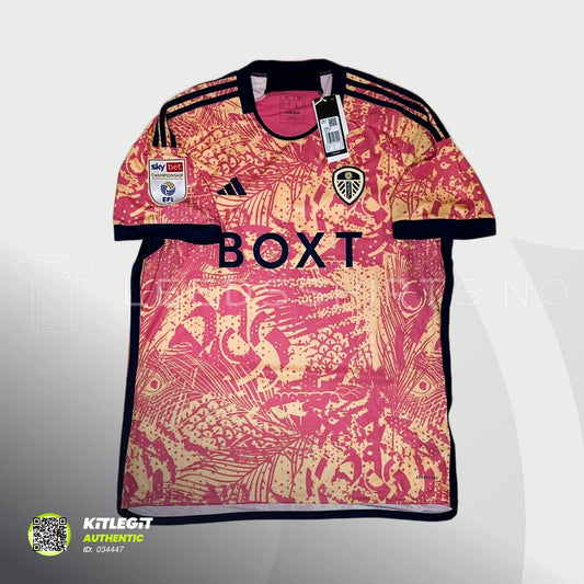 2023/24 Tredjedrakt XL Georginio #24