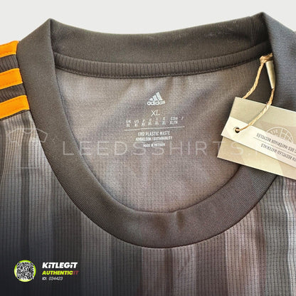 2022/23 Tredjedrakt XL Koch #5