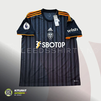 2022/23 Tredjedrakt XL Koch #5