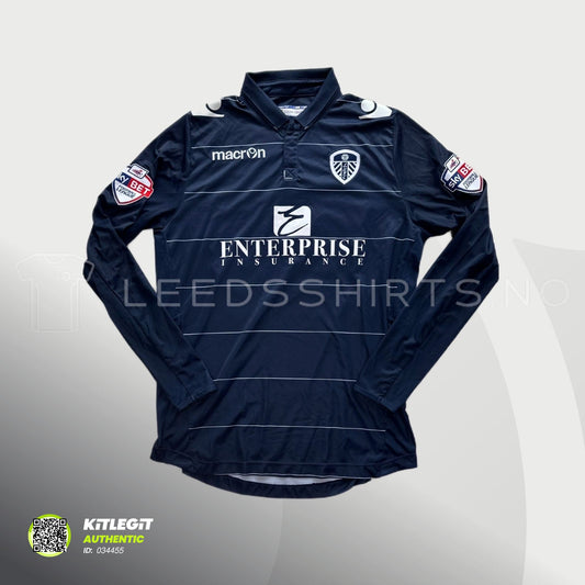 2014/15 Bortedrakt L McCormack #44